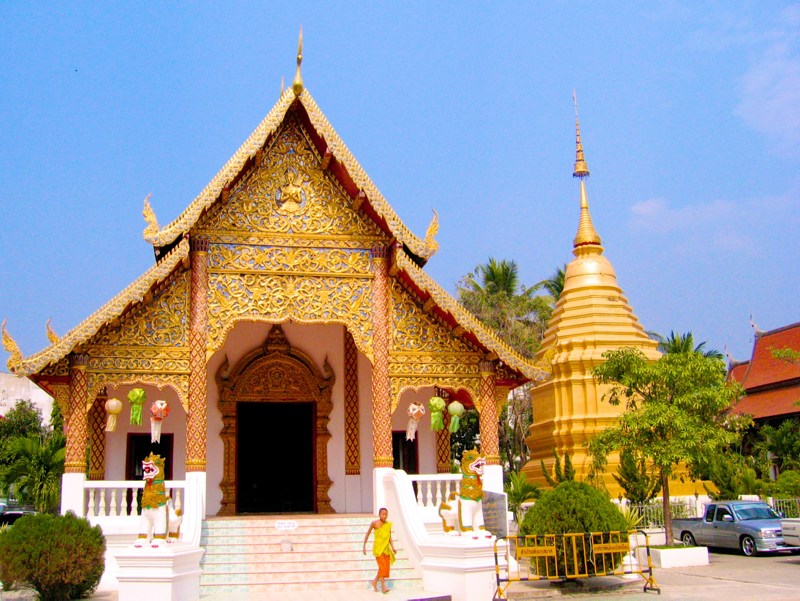 Temples in Chiangmai: Wat Chaiprakiat