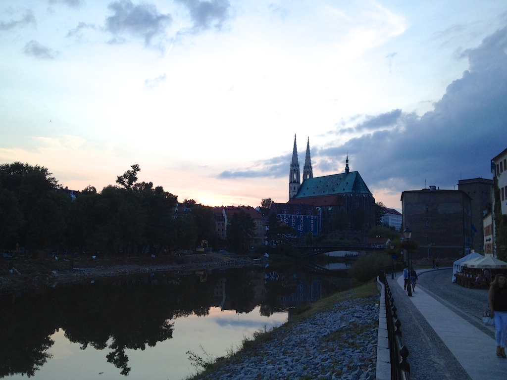 Die Sonne versinkt über Görlitz