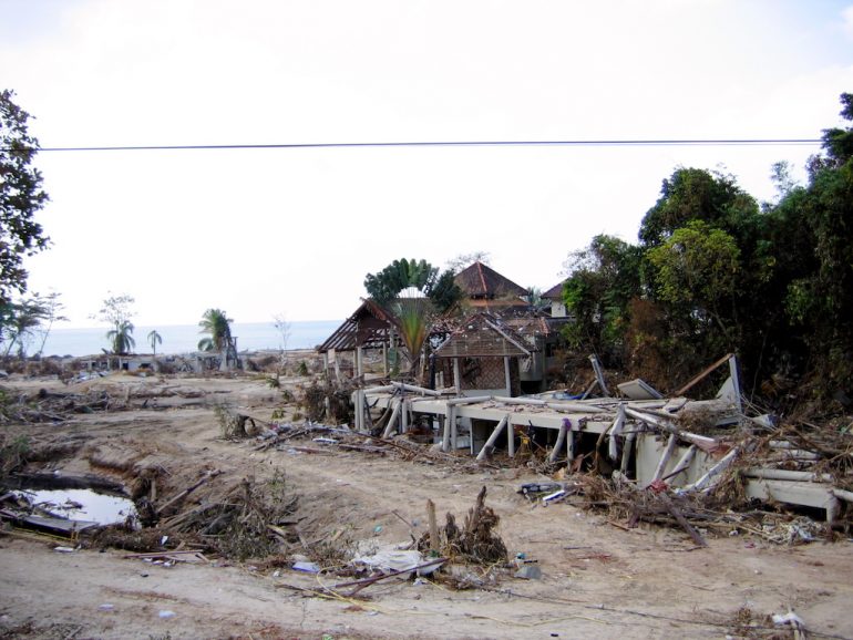 Tsunami 2004: Zerstörte Häuser in Ban Nam Khem