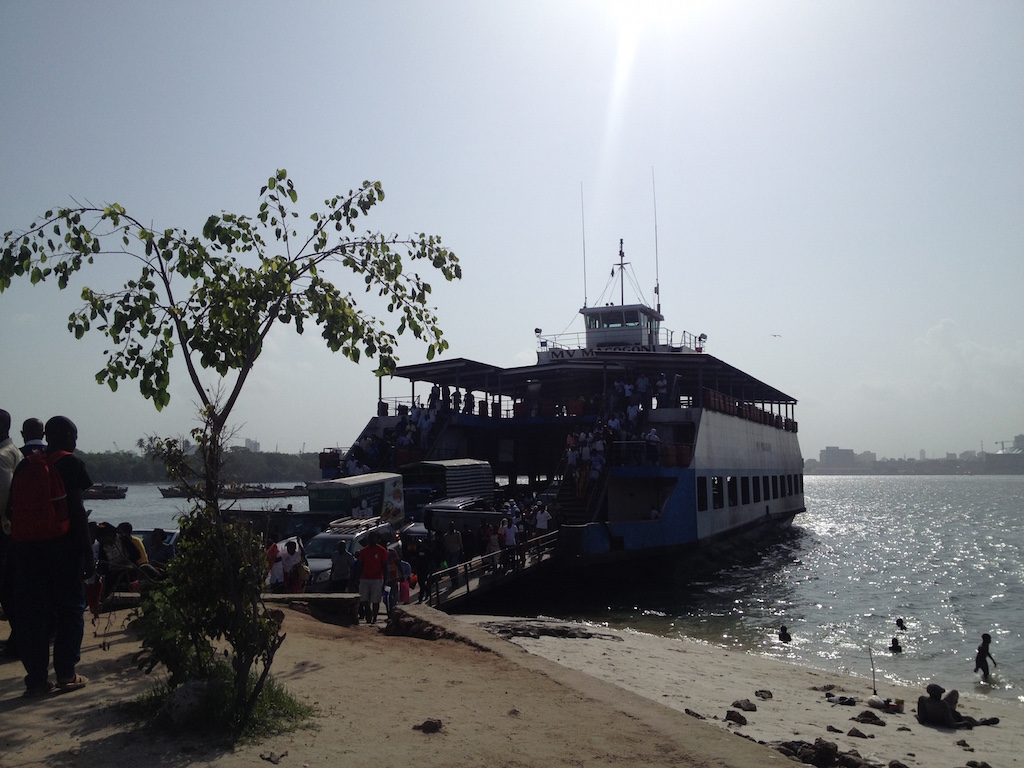 Fähre in Dar es Salaam