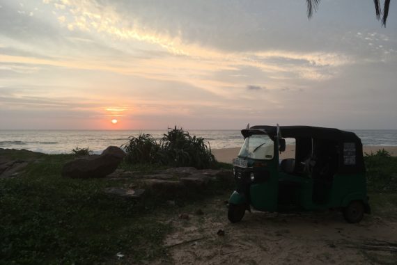 Sonnenuntergang Tuk Tuk Tournament Sri Lanka