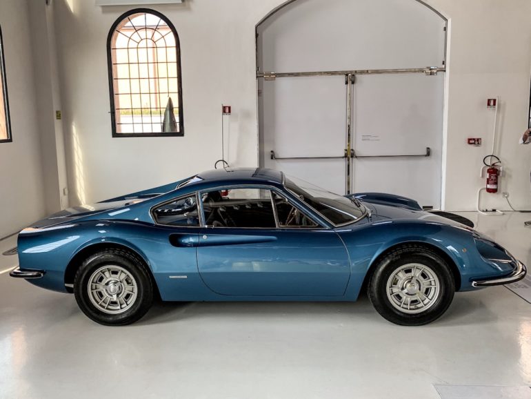 Emilia Romagna: Ferrari Dino im Ferrari-Museum
