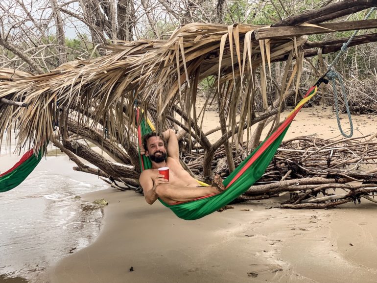 Jamaika Urlaub: Marco Buch in einer Hängematte