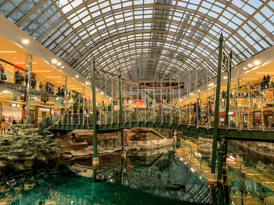 Alberta Highlights: Schiff in der West Edmonton Mall